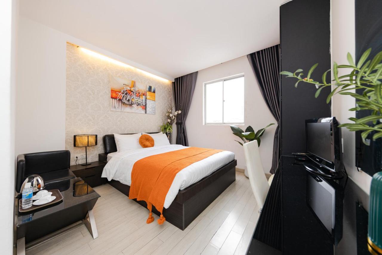 The One Premium Hotel Хошимин Экстерьер фото