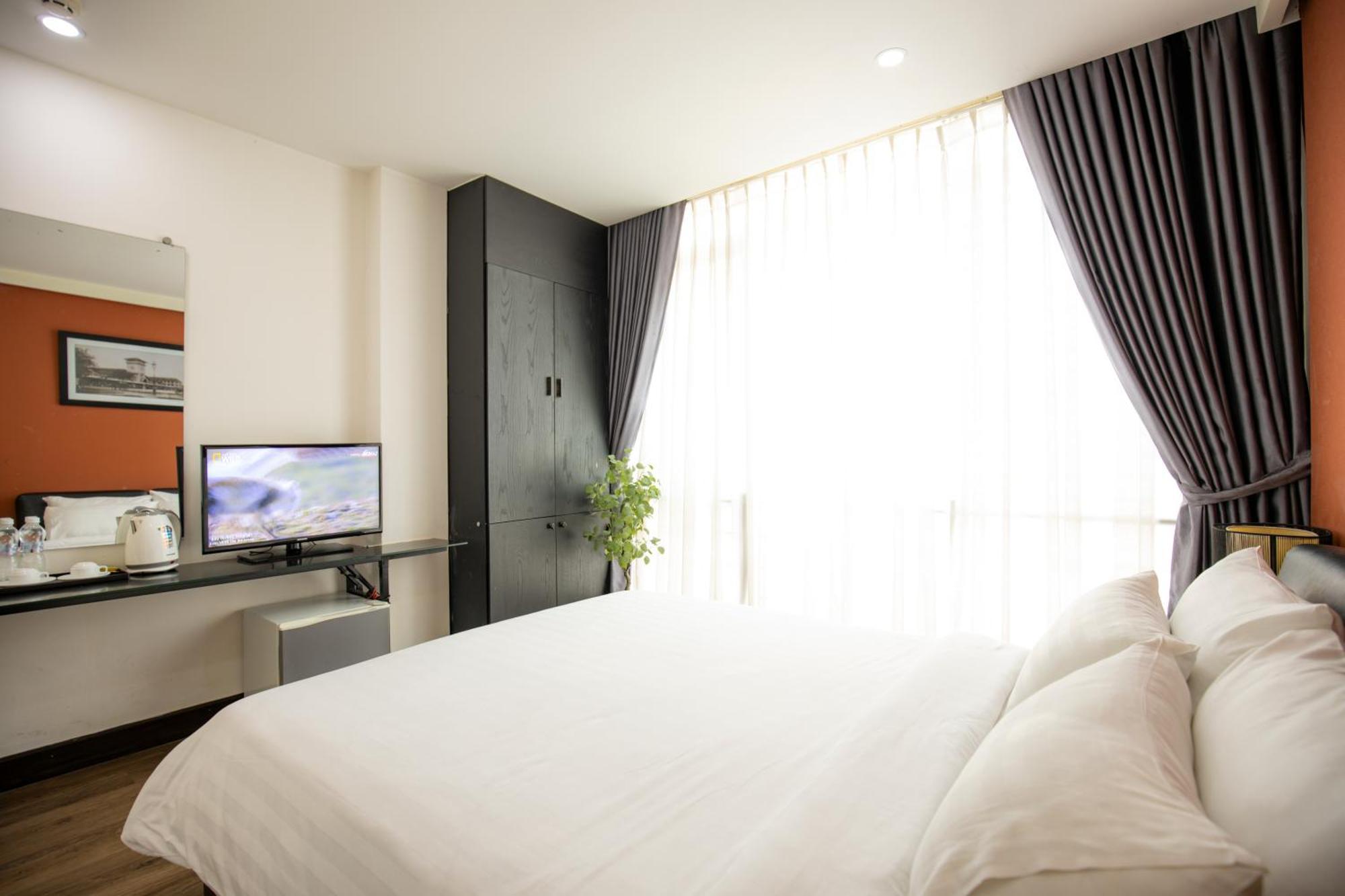 The One Premium Hotel Хошимин Экстерьер фото