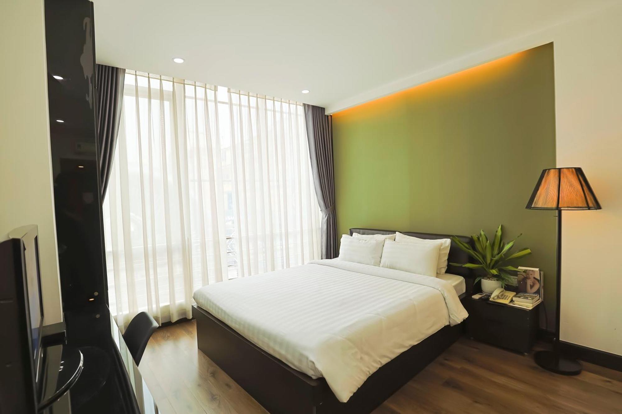 The One Premium Hotel Хошимин Экстерьер фото
