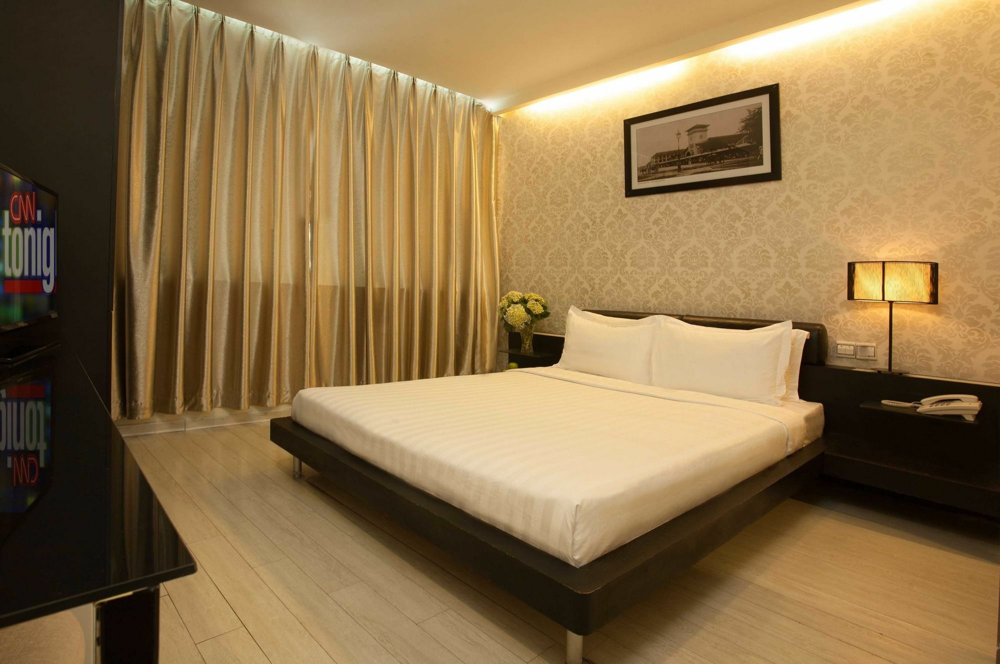 The One Premium Hotel Хошимин Экстерьер фото